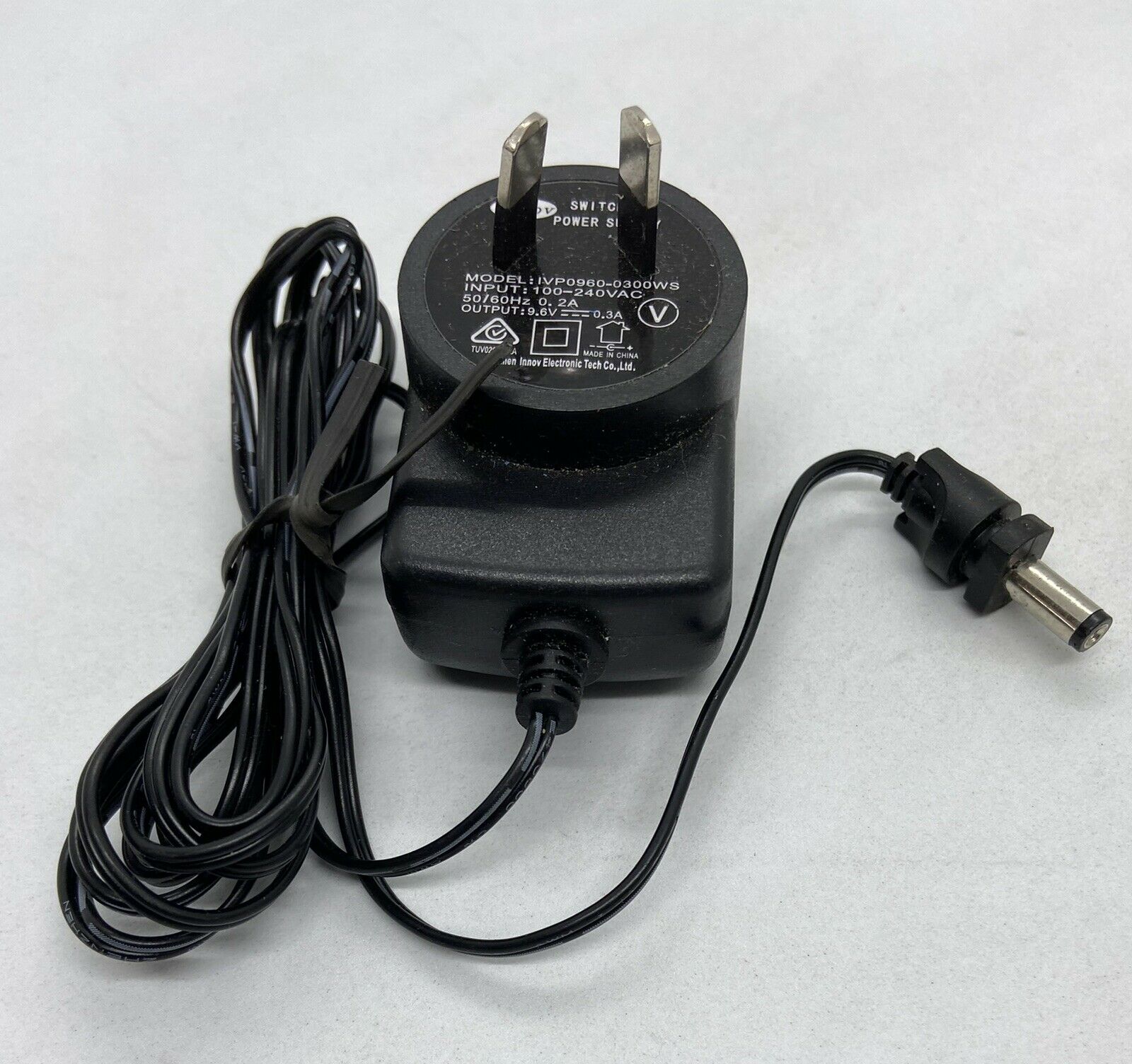 INNOV AC ADAPTOR IVP0960-0300WS OUTPUT 9V 0.3A Compatible Brand: Universal Brand INNOV AC ADAPTOR IVP0960-0300WS OUTPUT 9V 0.3A Compatible Brand: Universal Brand